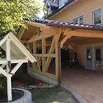 Am Eichenberg Apartman *